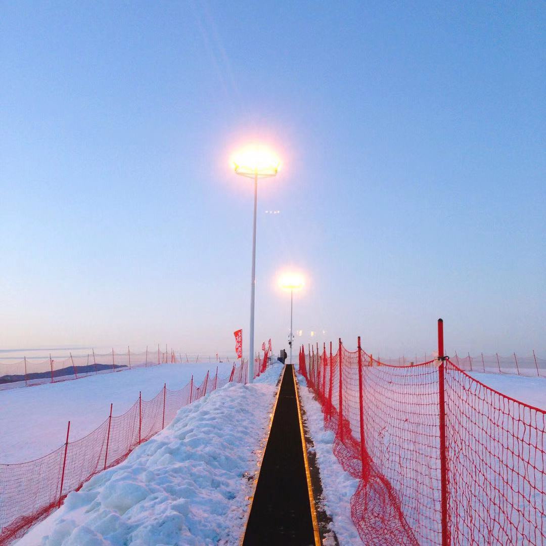 滑雪爱好者看这里—— 丹东滑雪季 